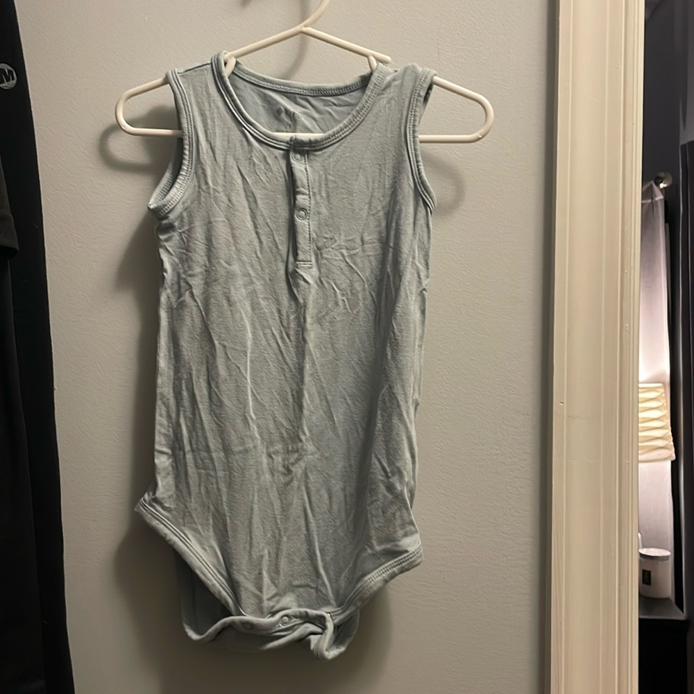 Kyte BABY sleeveless bodysuit 2t Fog